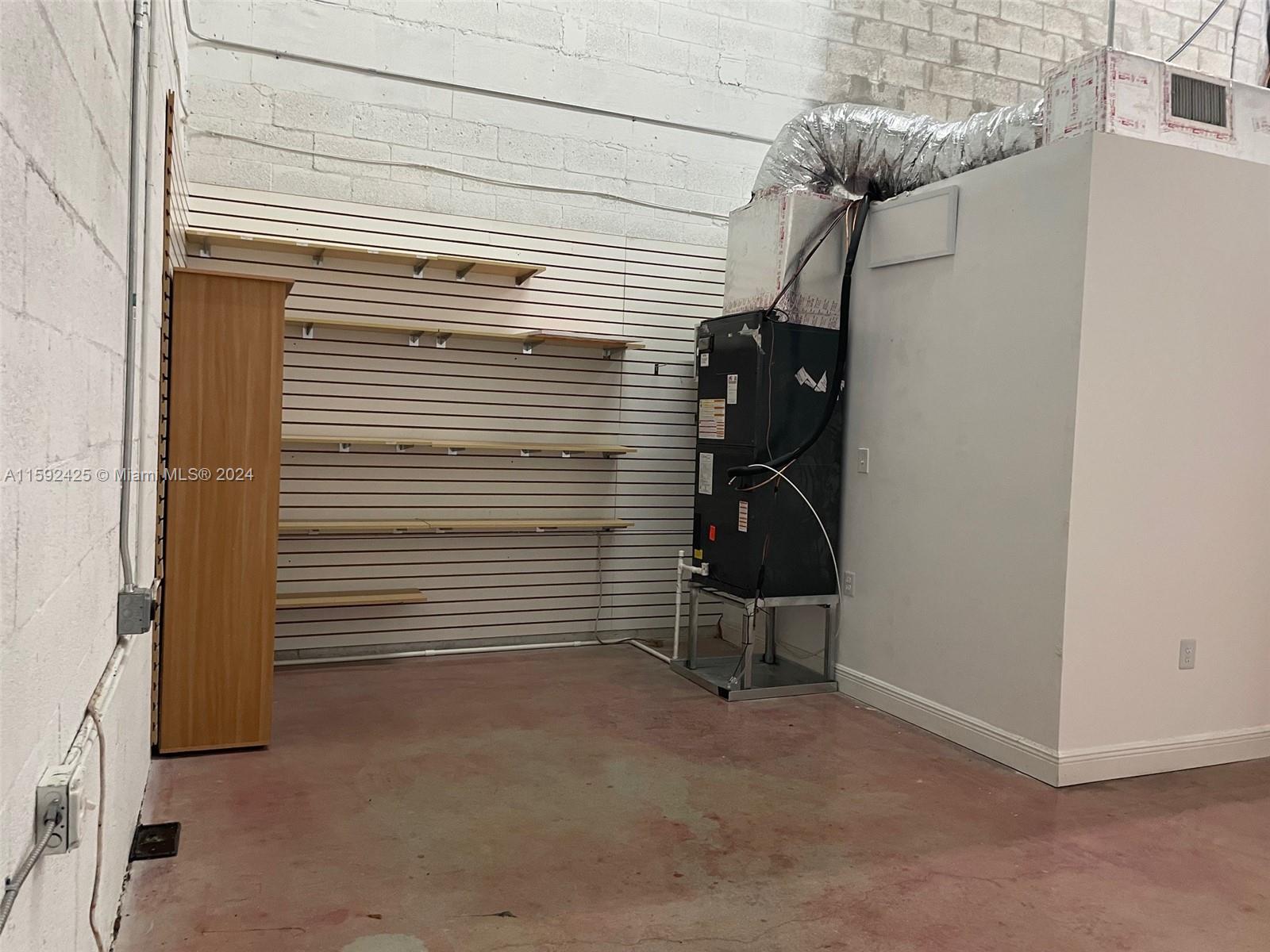 Commercial Property Warehouse